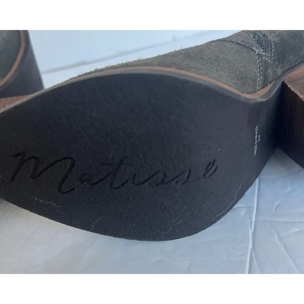 Matisse Laney Dark Gray Suede with Tassel Block Heel Side‎ Zip Ankle Boots Sz 8M
